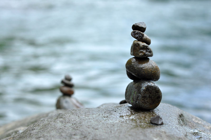 Rock stacking stone balancing