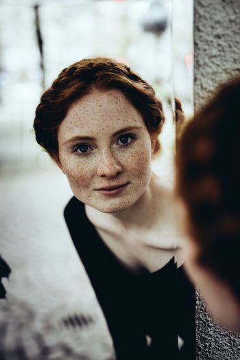 Adult Adults Only Close-up Day Freckles Headshot Human Body Part Lifestyles Looking At Camera Only Women Outdoors People Portrait Real People Two People Women Young Adult Young Women