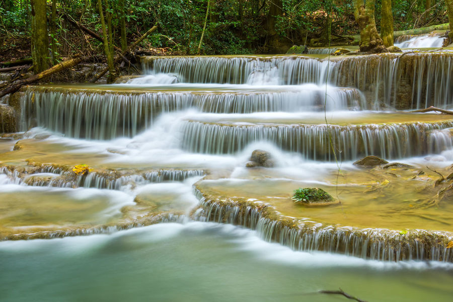 50 Falling Water Pictures Hd Download Authentic Images On Eyeem