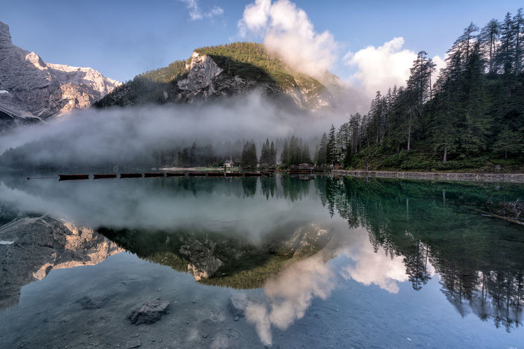 Lago di braies - dolomites