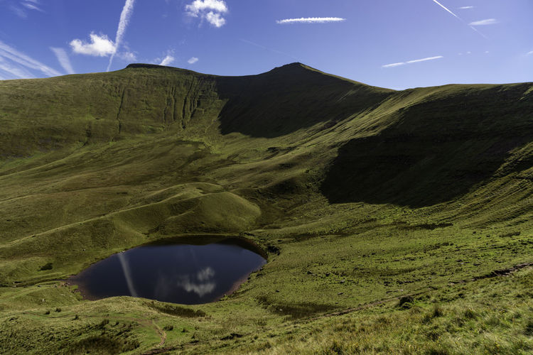Climbing pen-y-fan, the highest pointy in southern part of wales and england