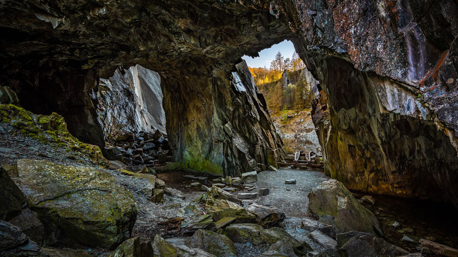 Water flowing through rocks in cave