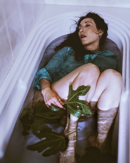 Bodylanguage Fine Art Photography EyeEm Best Shots Bodyart 2016 EyeEm Awards Eyem Best Shots Fineart_photo Portraits Of EyeEm EyeEm Portraits Water_collection Selfie Portrait Self Portrait Experiments Self Portrait Photography