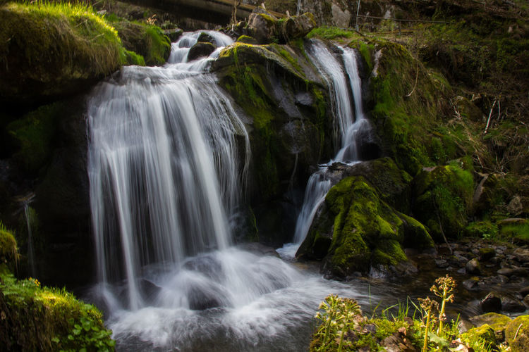 50 Falling Water Pictures Hd Download Authentic Images On Eyeem