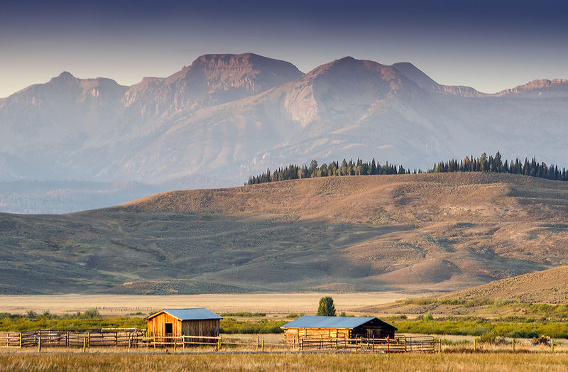 Beautiful rustic ranch in wyoming usa near the grand tetons