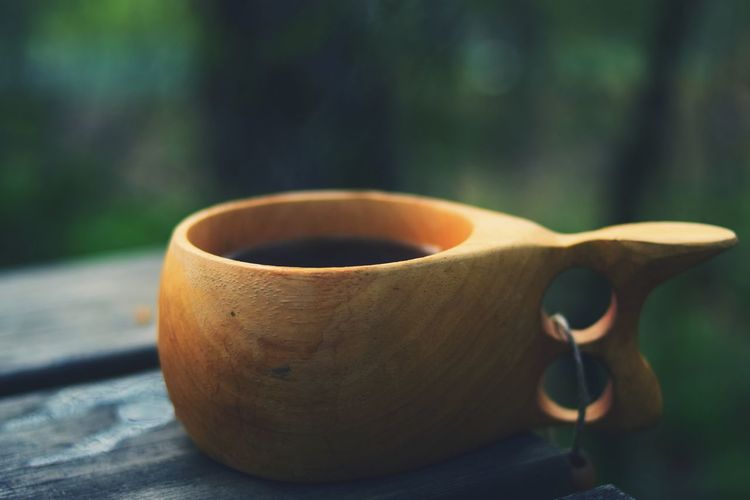 Close-up of coffee cup on table kuksa