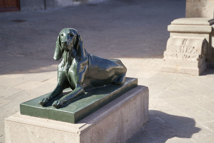 sculpture