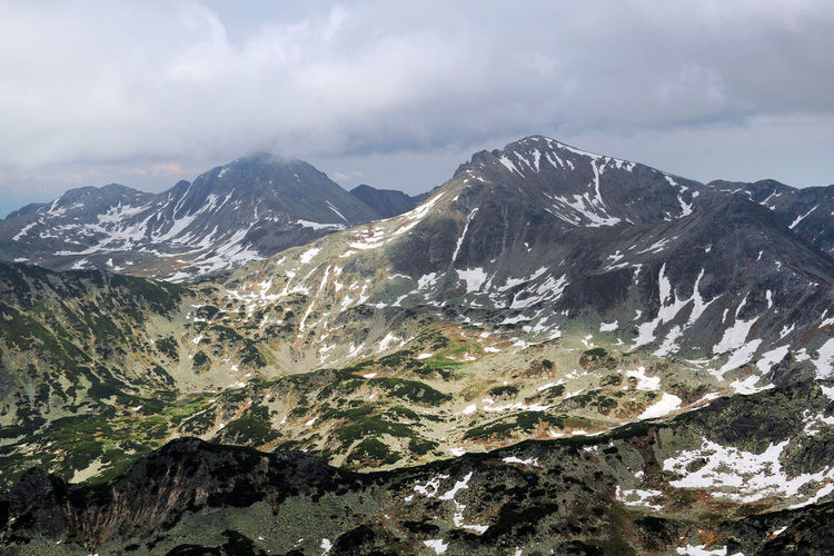 Idyllic view of retezat mountains