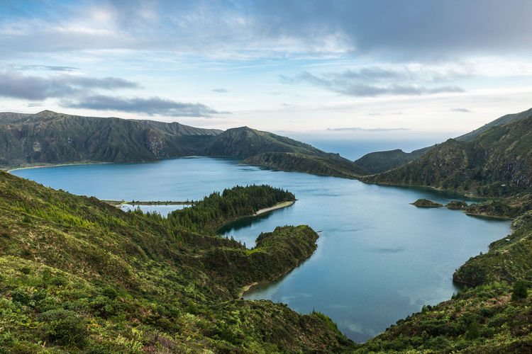 Lagoa do fogo lagoon surrounded by green forest located on sao miguel, azores, portugal