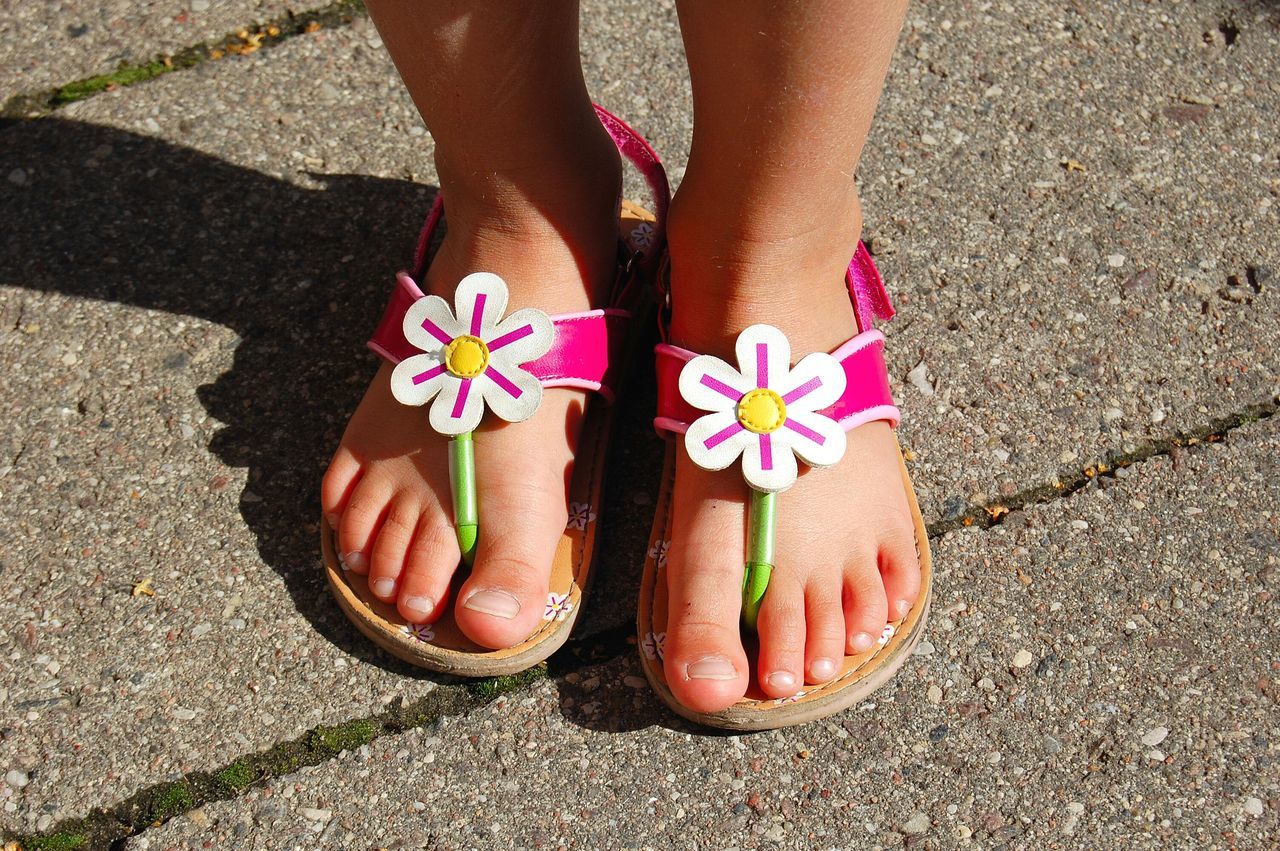 Girls Feet Pictures Curated Photography On Eyeem