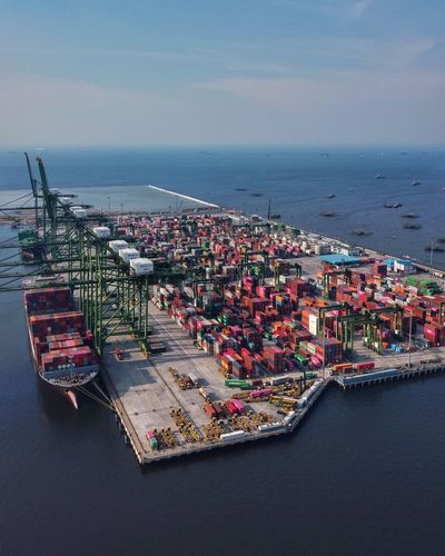 New port container terminal 1