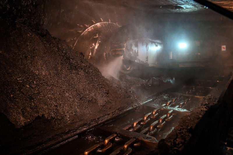 Crushing of coal in the mine