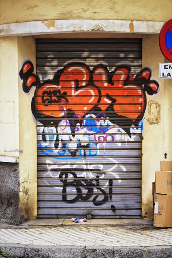 Graffiti on wall of building