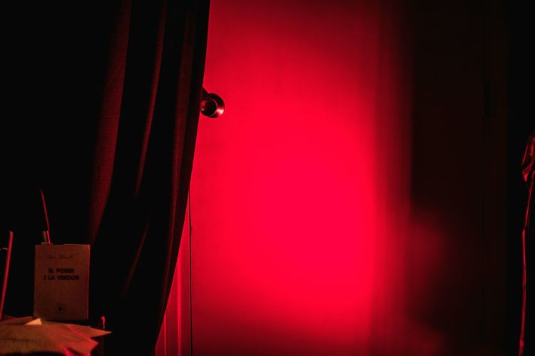 Close up of red light