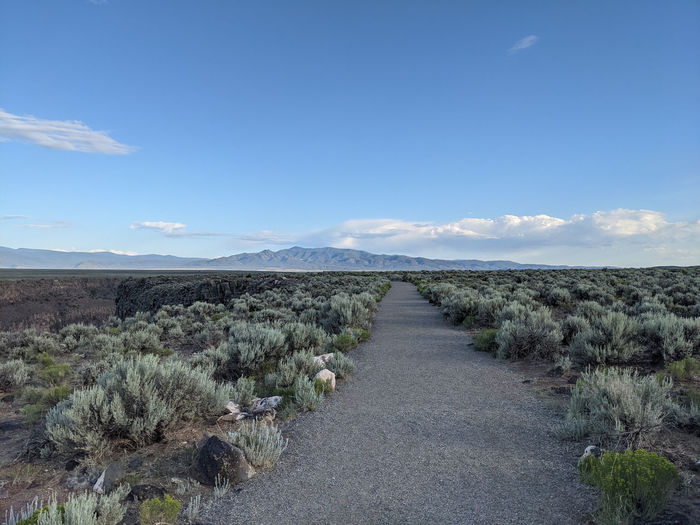 Trail from the rio grande gorge state park rest area