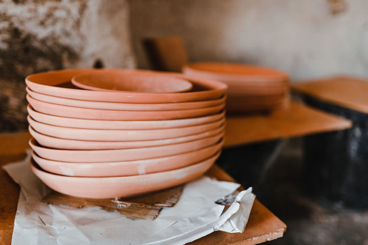 Raw ceramic dishes in the artisan workshop of grottaglie, puglia