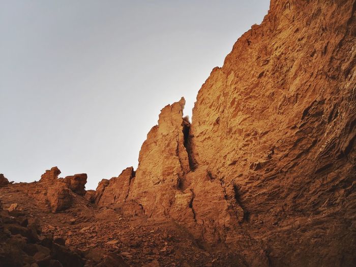 Rocks and cliff formation outside riyadh