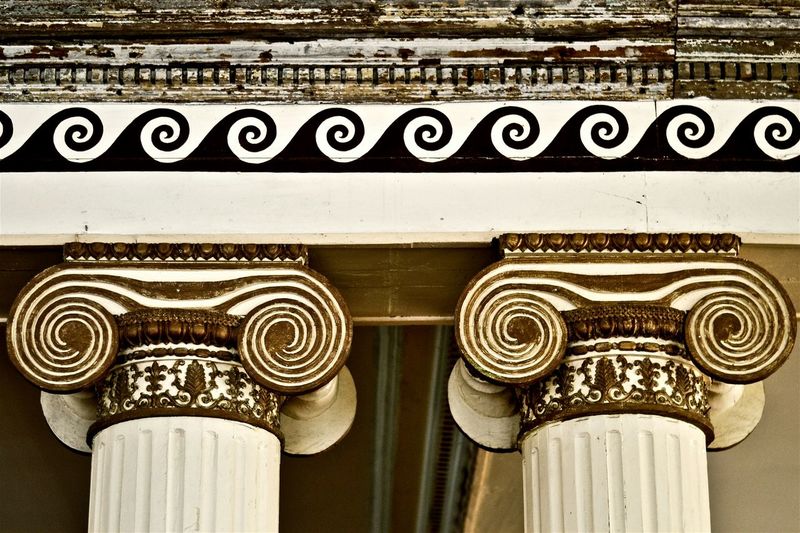 Architectural columns